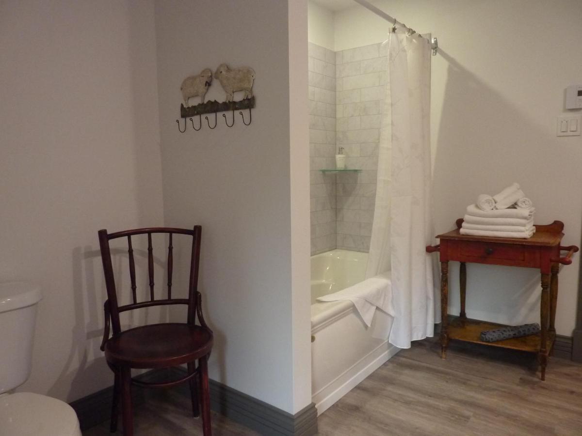 Petite Plaisance Appartements La Malbaie Eksteriør bilde